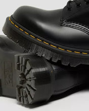 Carica l'immagine nel visualizzatore di Gallery, DR MARTENS ANFIBI PLATFORM BEX 1460 IN PELLE SMOOTH