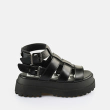 Carica l'immagine nel visualizzatore di Gallery, BUFFALO pluto gld black