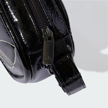 Carica l&#39;immagine nel visualizzatore di Gallery, ADIDAS Borsa adicolor Premium Classic Diamond black
