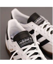Carica l&#39;immagine nel visualizzatore di Gallery, ADIDAS SPEZIAL HANDBALL white black
