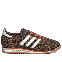 Carica l&#39;immagine nel visualizzatore di Gallery, ADIDAS sl72 og leopard
